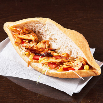 Bütün Ekmek Tavuk Döner görseli