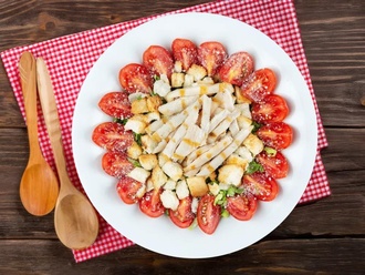 Sezar Salata görseli