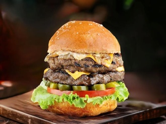 Double Hot Fabrique Burger görseli