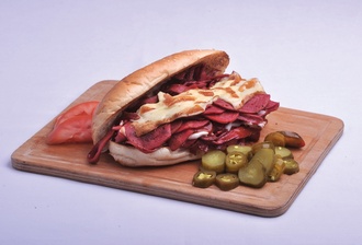 Yumurtalı Maxi Karışık Sandviç görseli