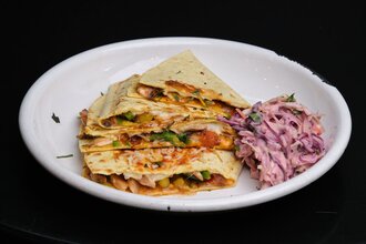 Tavuklu Quesadilla görseli
