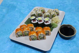 Clasic Roll Sushi Set (22 Pcs) görseli