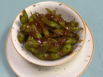 Kimchi Soslu Edamame görseli