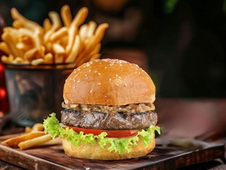 Fabrique Classic Burger görseli