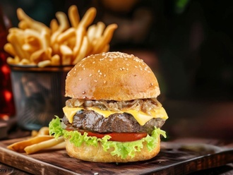 Cheese Fabrique Burger görseli