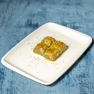 Fıstıklı Özel Baklava (250 gr.) görseli