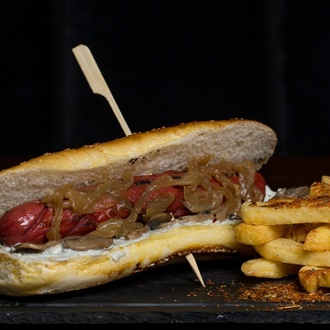 Rokfor Mushroom Hot Dog görseli