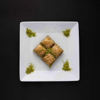 Fıstıklı Özel Baklava (3 kg.) görseli