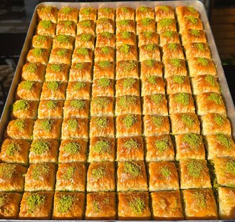 Fıstıklı Baklava (1 kg.) görseli