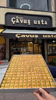 Antep Fıstıklı Özel Baklava (1 kg.) görseli