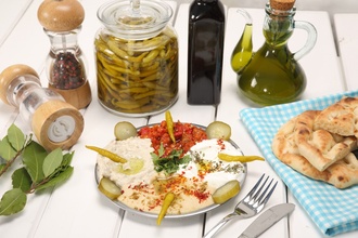 Karışık Meze Tabağı görseli