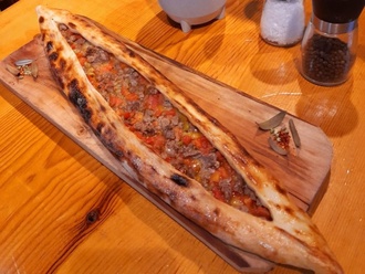 Kuşbaşılı Pide (Açık) görseli
