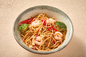 Karidesli Noodle görseli
