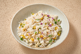 Yumurtalı Sebzeli Pirinç Pilavı görseli