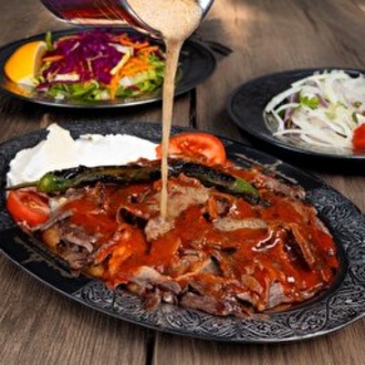 İskender (Et Dönerden) görseli