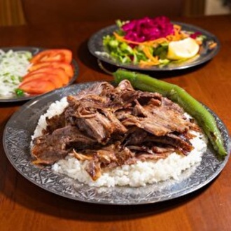 Pilav Üstü Et Döner görseli