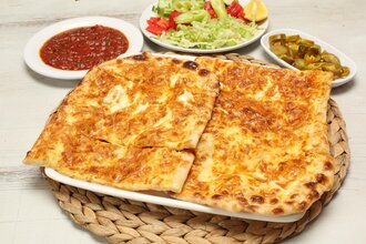 Kaşarlı Pide görseli