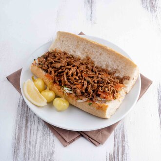 Yarım Ekmek Arası Et Tantuni görseli