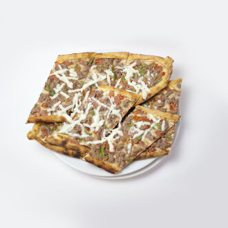 Kuşbaşılı Kaşarlı Pide görseli