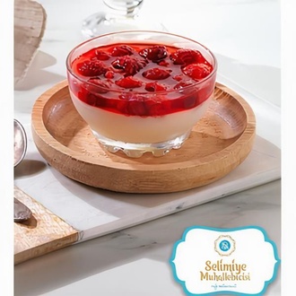 Frambuazlı Çikolatalı Muhallebi görseli