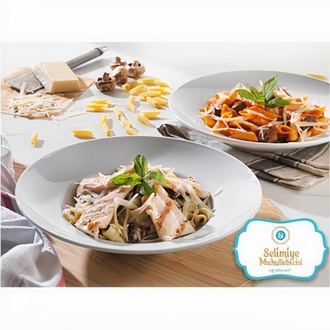 Fettuccine Alfredo görseli