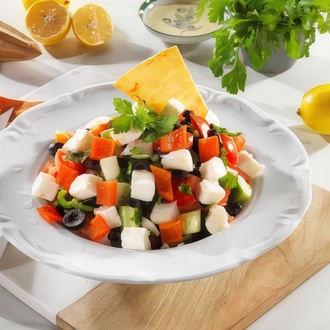 Peynirli Bahçe Salata görseli