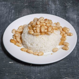 Kuru Fasulyeli Pirinç Pilavı görseli