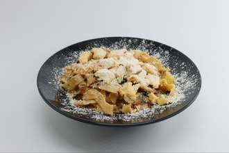 Curry Soslu Fettuccine görseli