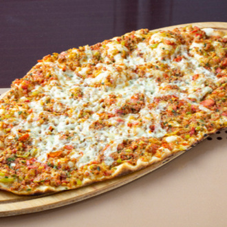 Kaşarlı Lahmacun görseli