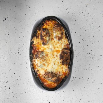 Kiremitte Kaşarlı Köfte görseli