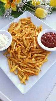 Double Grill Art Soslu Patates Kızartması görseli