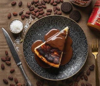 Çikolatalı Bask Cheesecake görseli