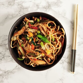 Tavuklu Noodle görseli