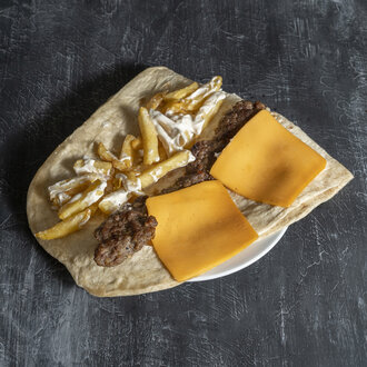 Ranch Soslu Patatesli Cheddarlı Köfte Dürüm görseli