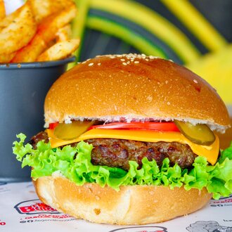 Franco Cheddar Peynirli Burger görseli