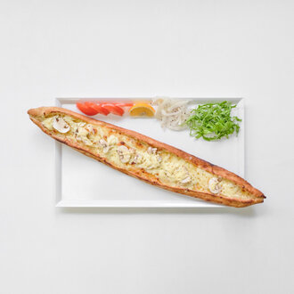 Mantarlı Kaşarlı Pide görseli