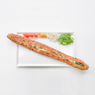 Ispanaklı Kaşarlı Pide görseli