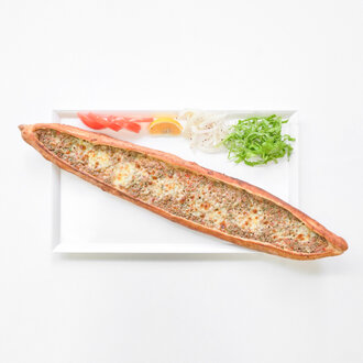 Kıymalı Kaşarlı Pide görseli