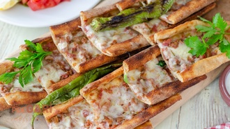 Kıymalı Pide görseli