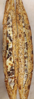 Kavurmalı Kaşarlı Pide görseli