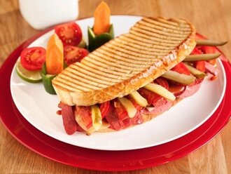 Ayvalık Tostu Menü görseli