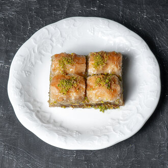 Antep Fıstıklı Baklava (1 kg.) görseli
