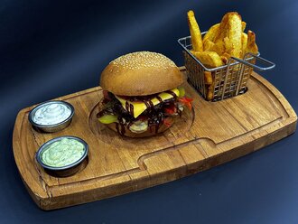 Chef's BBQ Burger görseli