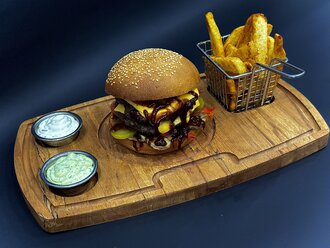 Double BBQ Burger görseli