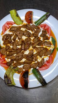 Alinazik Kebabı (Et Şişten) görseli