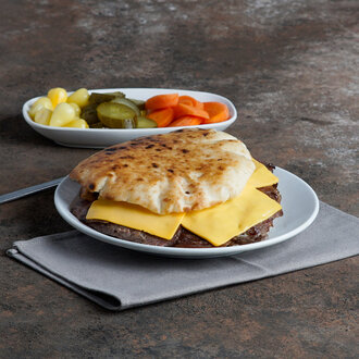 Ekmek Arası Cheddarlı Et Döner görseli