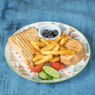 Kaşarlı Sucuklu Tost görseli