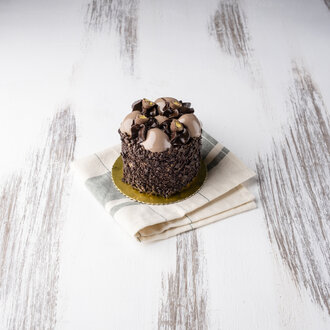 Çikolatalı & Fıstıklı Pasta (1 Kişilik) görseli