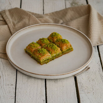 Fıstıklı Klasik Baklava (500 gr.) görseli