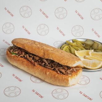 Ekmek Arası Et Tantuni görseli